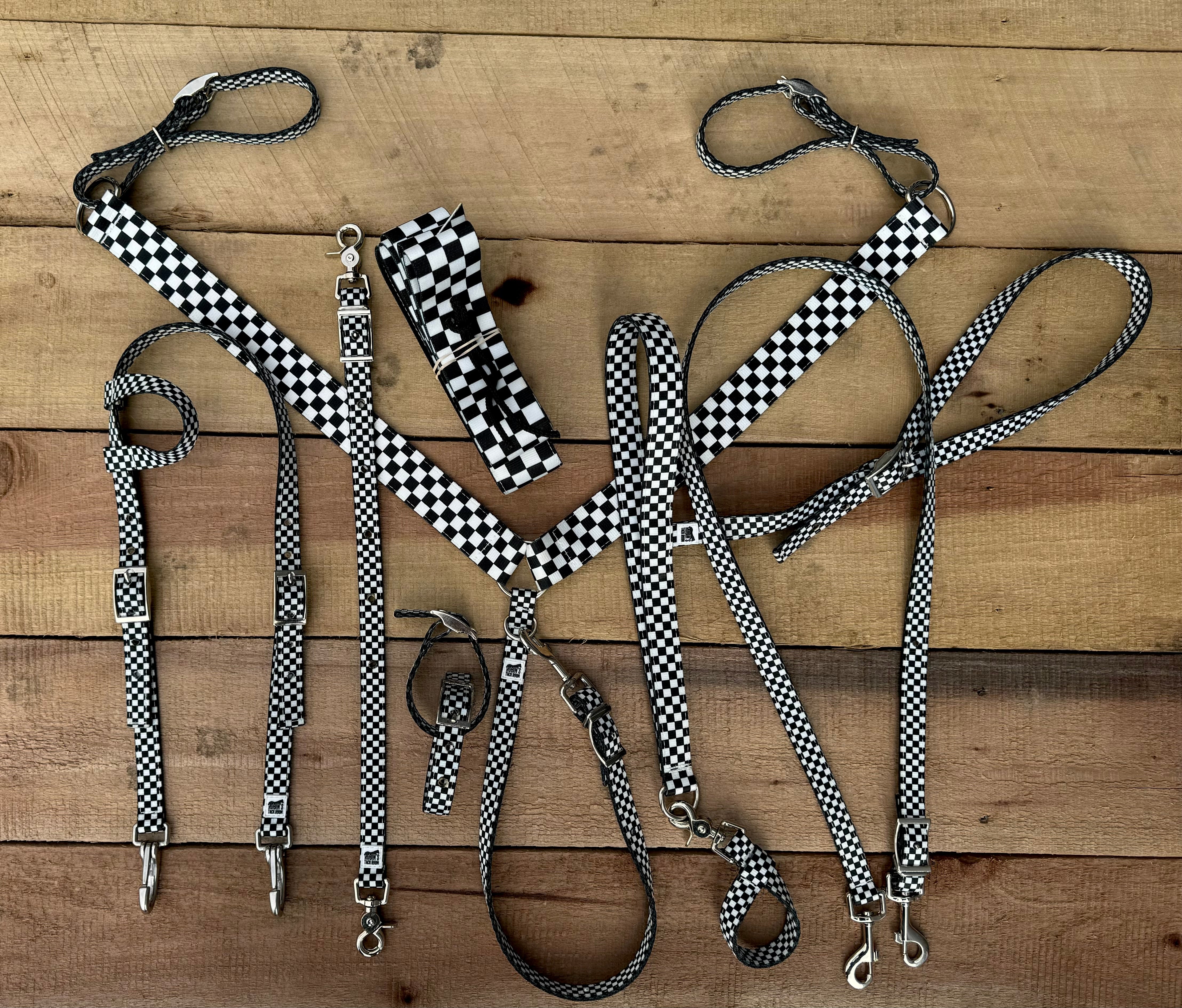 Checkered Tack Sets